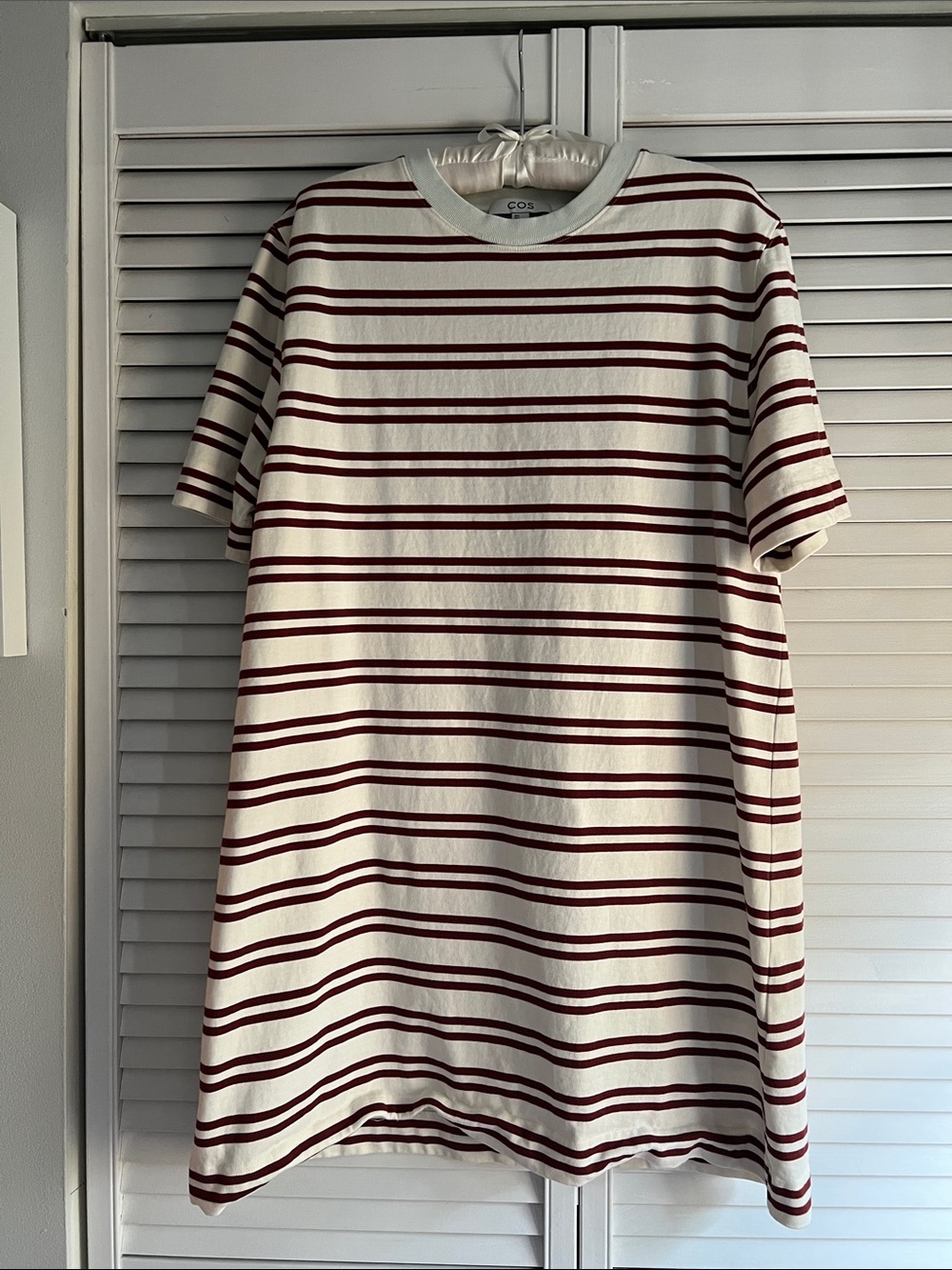 COS Short-Sleeve Crewneck Tee in Cream with Burgundy Stripes